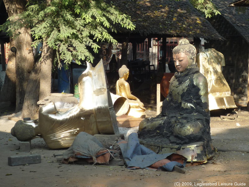 Brass Statues02
